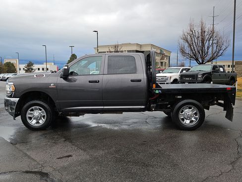 Used 2024 RAM 3500 Tradesman w/ Chrome Appearance Group image 10