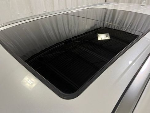 Certified 2024 Toyota Grand Highlander AWD image 25