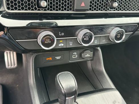 Used 2023 Honda Civic Sport image 23