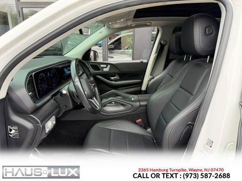 Used 2020 Mercedes-Benz GLE 350 4MATIC w/ AMG Line Exterior image 13