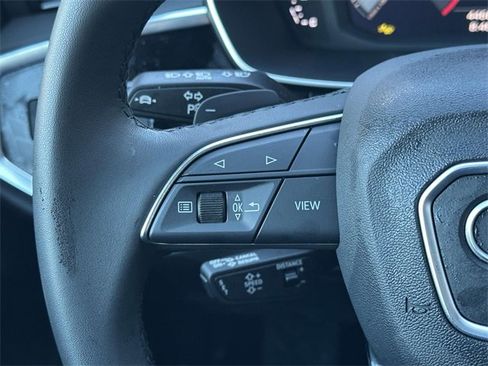 Certified 2025 Audi Q3 2.0T Premium w/ Convenience Package image 26