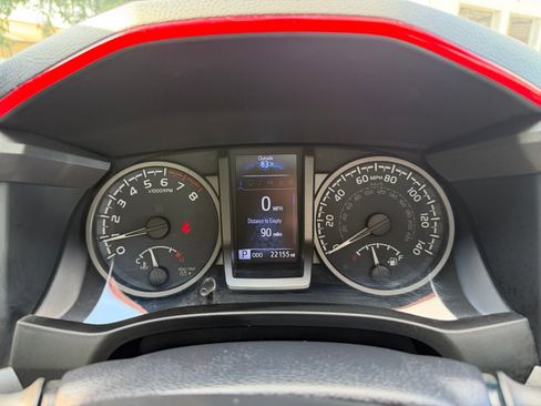 Used 2021 Toyota Tacoma TRD Pro AWD/4WD image 16