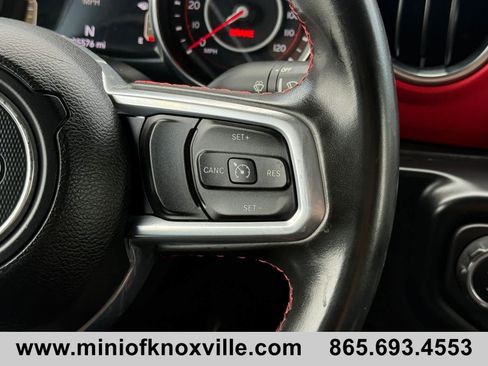 Used 2022 Jeep Wrangler Unlimited Rubicon AWD/4WD image 24