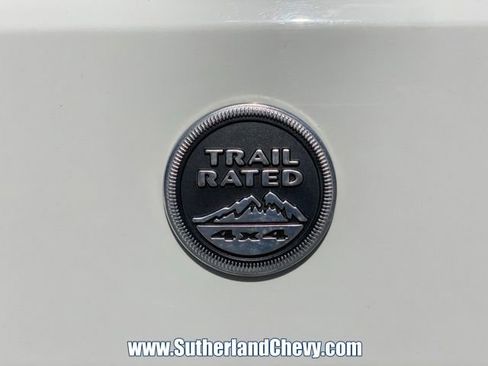 Used 2016 Jeep Wrangler Unlimited Sahara AWD/4WD image 11