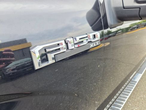 Used 2019 Ford F150 XLT w/ XTR Package AWD/4WD image 9