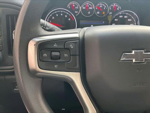 Used 2021 Chevrolet Silverado 1500 Custom Trail Boss w/ Safety Confidence Package AWD/4WD image 19