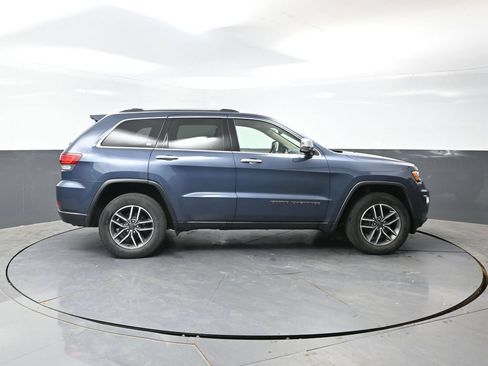 Used 2020 Jeep Grand Cherokee Limited w/ Luxury Group II AWD/4WD image 4