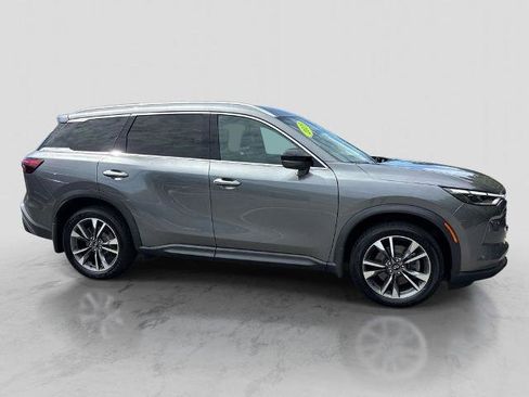 Certified 2023 INFINITI QX60 Luxe w/ Cargo Package AWD/4WD image 6