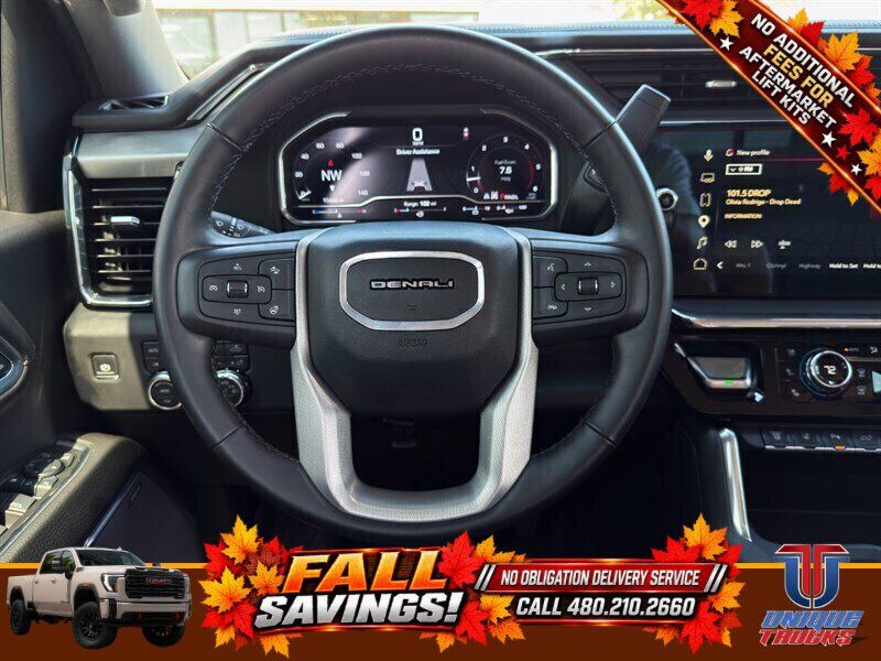 Used 2024 GMC Sierra 2500 Denali w/ Denali Reserve Package AWD/4WD image 34