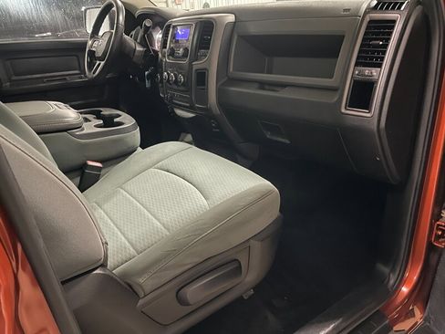 Used 2013 RAM 1500 ST w/ SXT Appearance Group AWD/4WD image 17