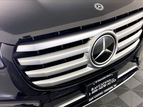 Used 2026 Mercedes-Benz GLS 450 4MATIC image 22