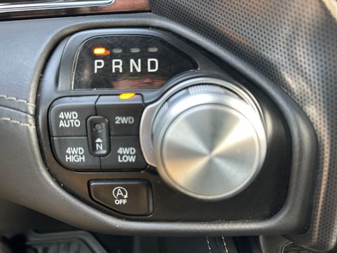 Used 2023 RAM 1500 Limited AWD/4WD image 26