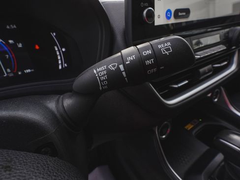 Used 2024 Toyota Grand Highlander XLE image 23