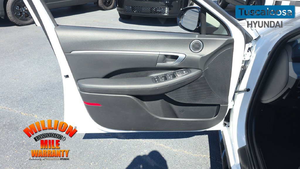 Used 2026 Hyundai Sonata SEL FWD image 12
