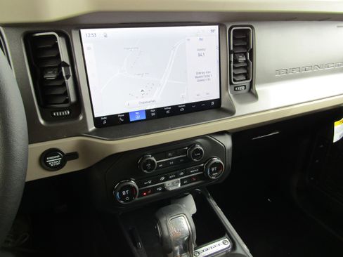 New 2026 Ford Bronco Big Bend AWD/4WD image 13