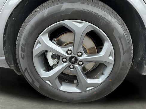 Used 2024 Ford Escape ST-Line w/ Cold Weather Package image 22