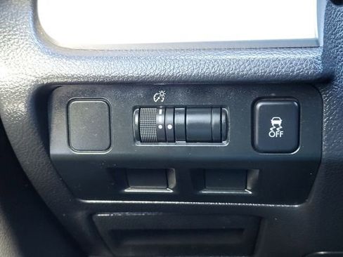 Used 2015 Subaru Impreza 2.0i Limited w/ Popular Package #2 image 20