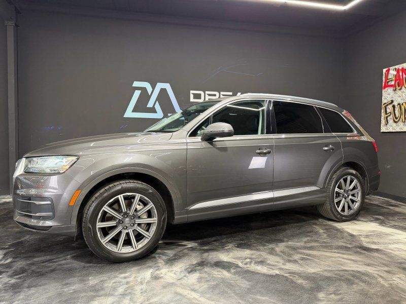 Used 2019 Audi Q7 2.0T Premium Plus w/ Premium Plus Package AWD/4WD image 1
