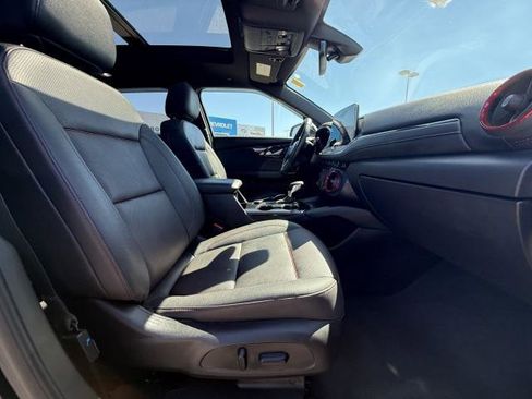 Used 2024 Chevrolet Blazer RS w/ Enhanced Convenience Package image 25