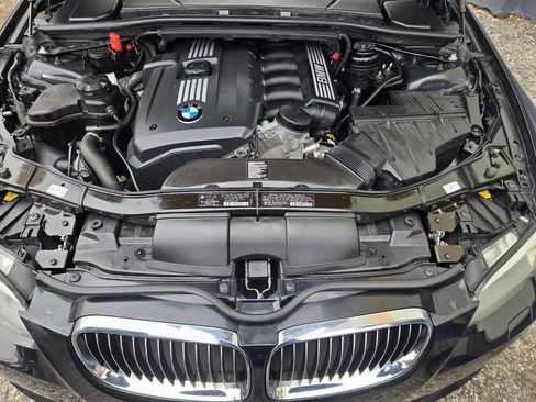 Used 2012 BMW 328i Convertible image 23