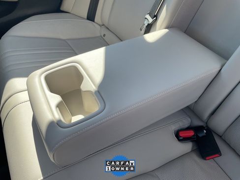 Used 2021 Honda Accord EX-L image 32