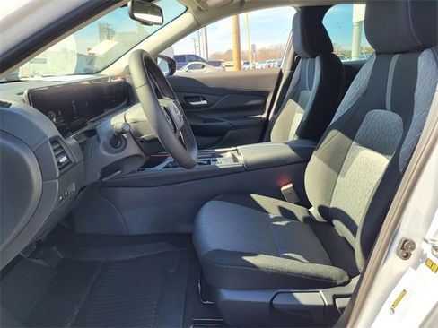 New 2026 Nissan Sentra SV w/ SV Convenience Package image 6