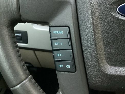 Used 2010 Ford F150 Lariat image 41