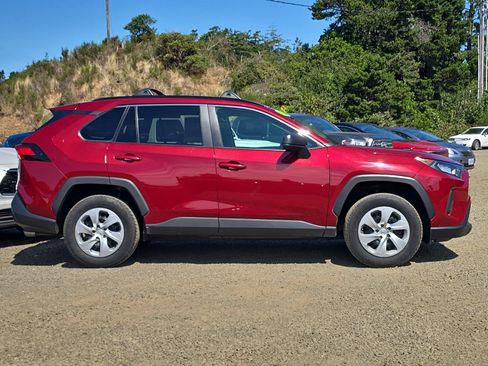 Used 2020 Toyota RAV4 LE w/ All Weather Liner Package AWD/4WD image 3