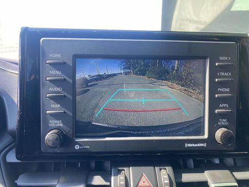 Used 2021 Toyota RAV4 XLE Premium FWD image 23