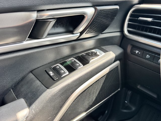 Used 2023 Kia Telluride S w/ S Sunroof Package FWD image 14