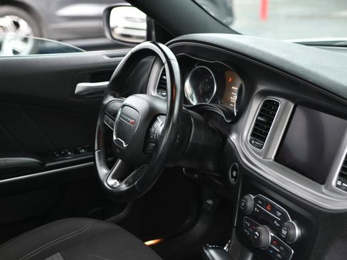 Used 2023 Dodge Charger SXT image 17