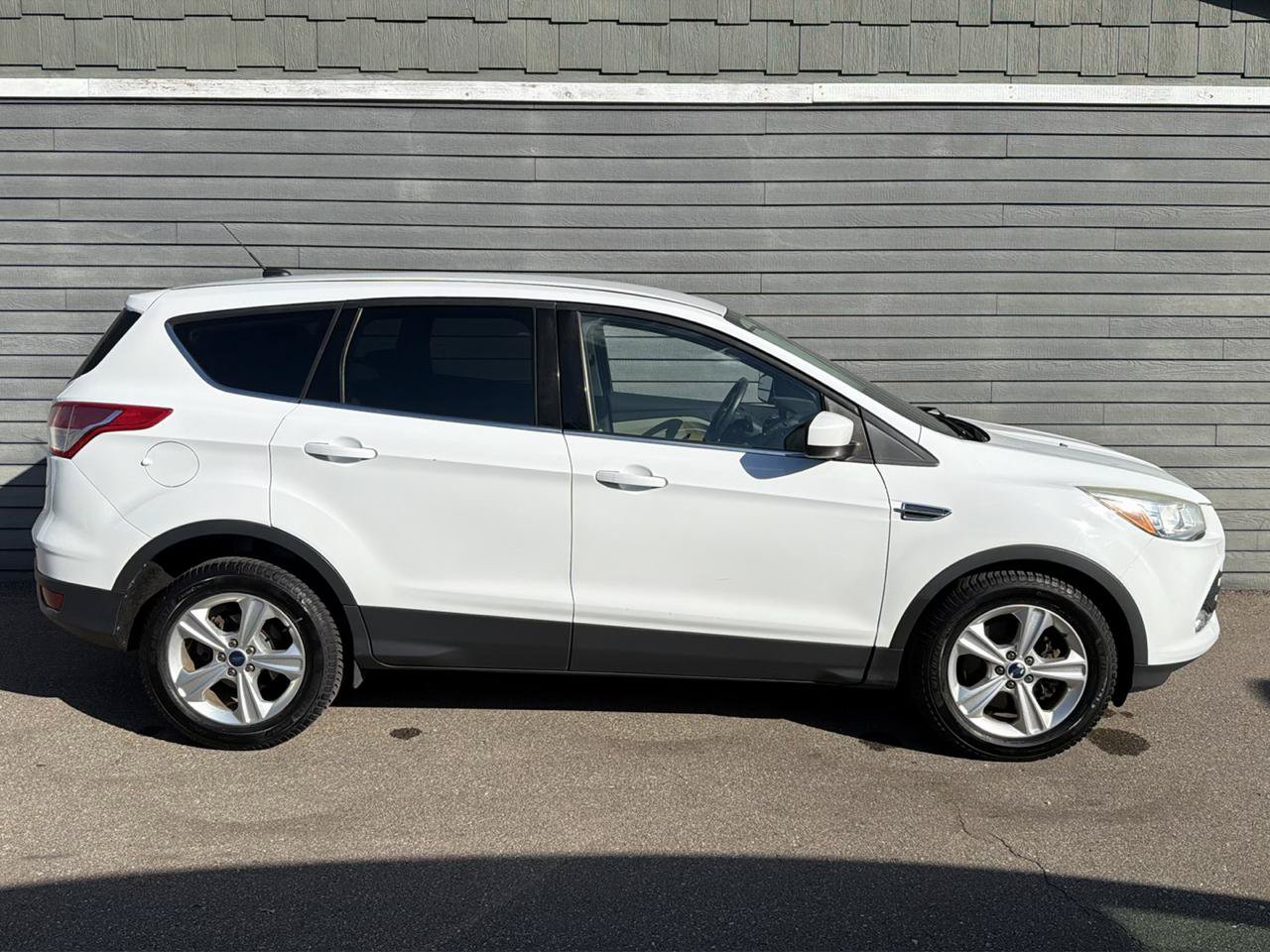 Used 2014 Ford Escape SE AWD/4WD image 5