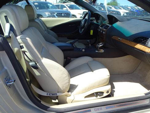 Used 2007 BMW 650i Convertible RWD image 12