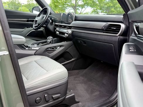 Certified 2023 Kia Telluride EX X-Line AWD/4WD image 11