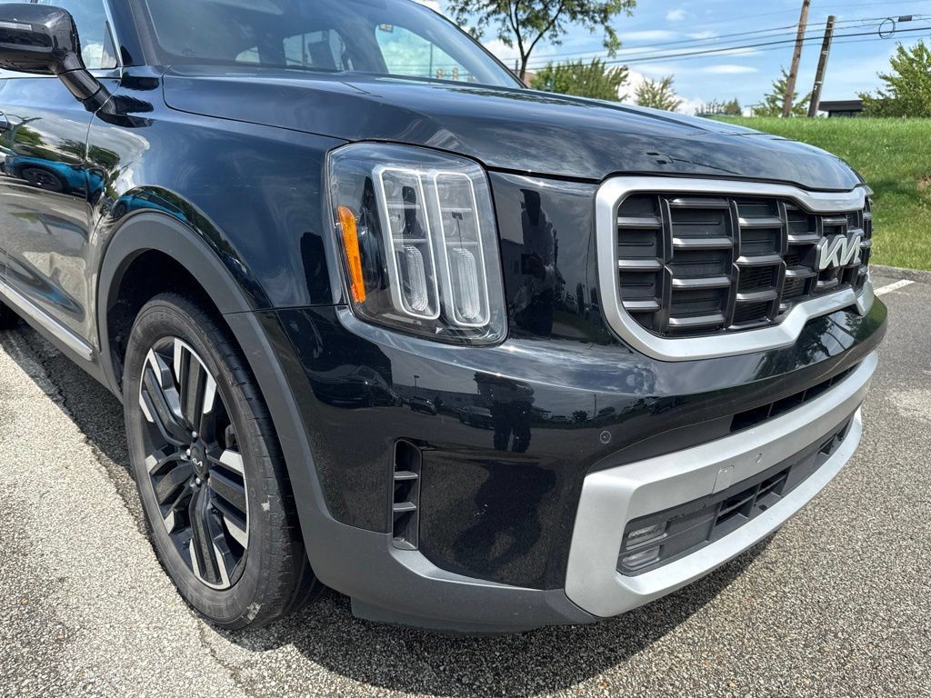 Certified 2024 Kia Telluride SX Prestige AWD/4WD image 10