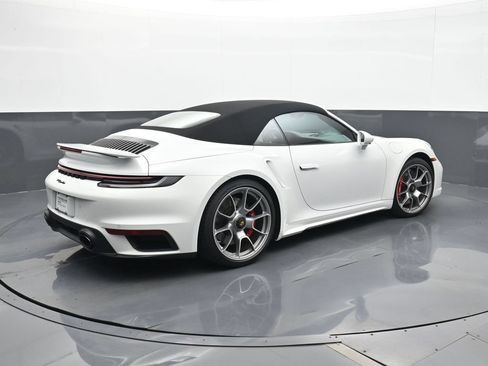 Certified 2024 Porsche 911 Turbo AWD/4WD image 19