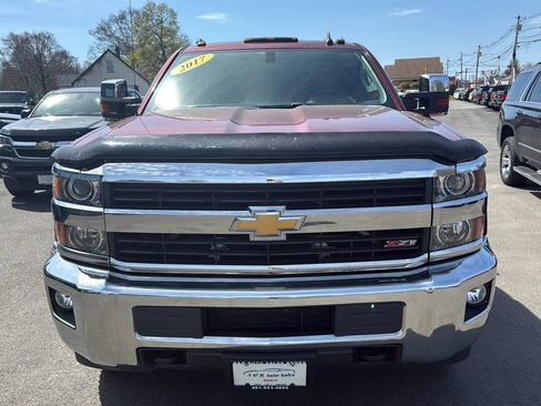 Used 2016 Chevrolet Silverado 2500 LT w/ LT Convenience Package AWD/4WD image 2