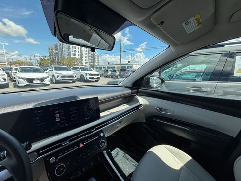 Used 2025 Hyundai Tucson SEL image 38