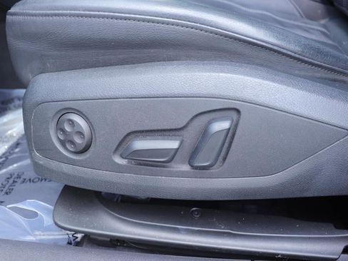 Used 2020 Audi A4 2.0T Premium w/ Convenience Package image 25