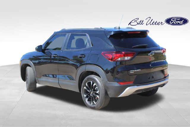 Used 2023 Chevrolet TrailBlazer LT w/ Convenience Package AWD/4WD image 7