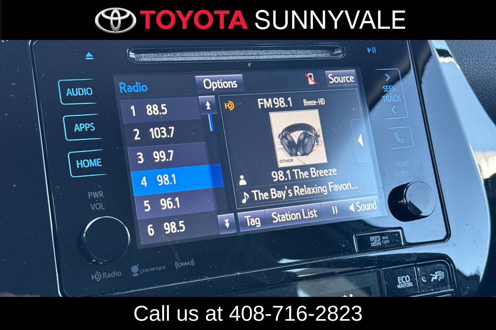 Certified 2018 Toyota Prius Prime Plus FWD image 20