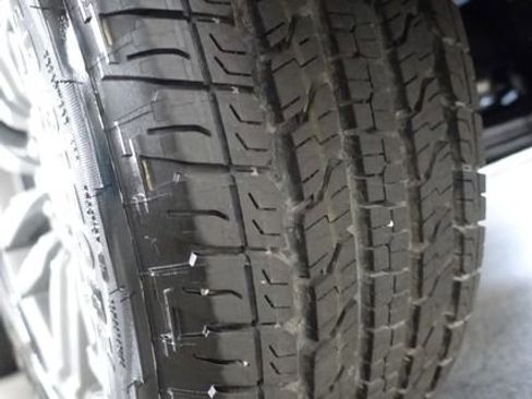 New 2026 Chevrolet Colorado LT RWD image 25