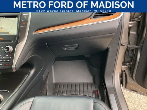 Used 2017 Lincoln MKC Select w/ Select Plus Package image 45