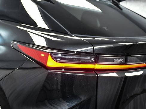 Used 2023 Lexus RZ 450e Premium image 86