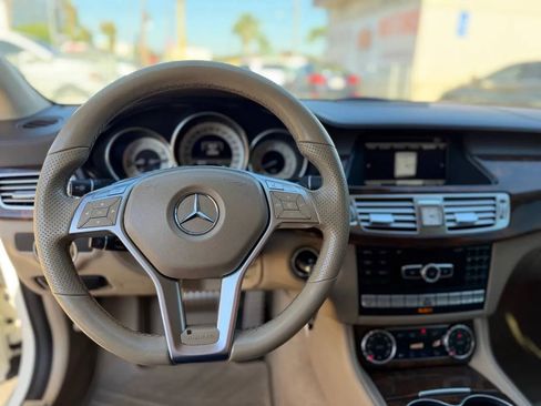 Used 2013 Mercedes-Benz CLS 550 image 57