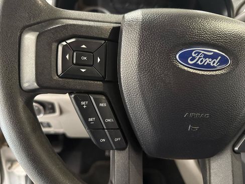 Used 2019 Ford F250 XLT w/ XLT Premium Package AWD/4WD image 13