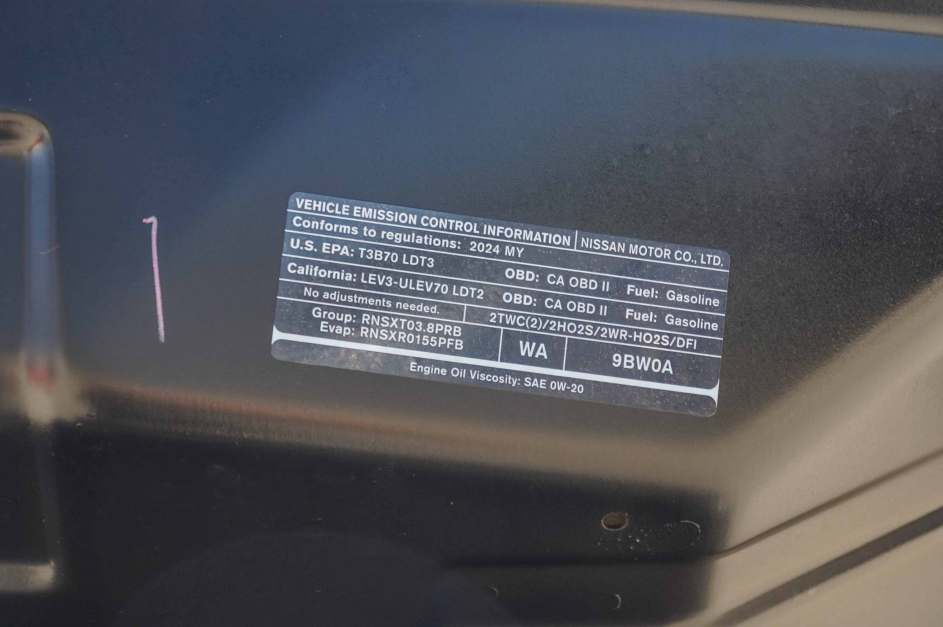 Used 2024 Nissan Frontier PRO-4X AWD/4WD image 31