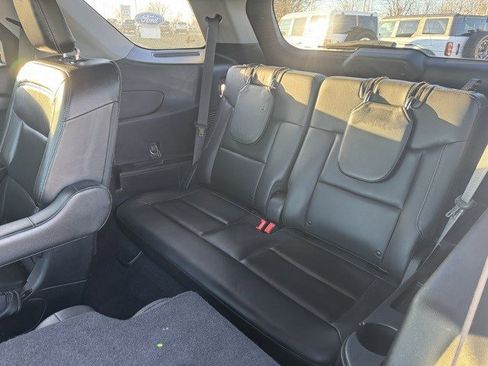 Used 2021 Ford Explorer XLT w/ Equipment Group 202A image 29