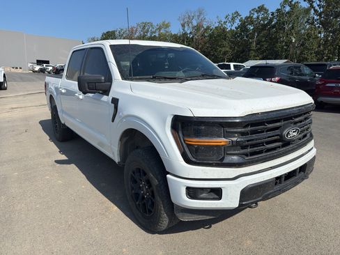 Used 2024 Ford F150 XLT w/ XLT Black Appearance Package AWD/4WD image 3