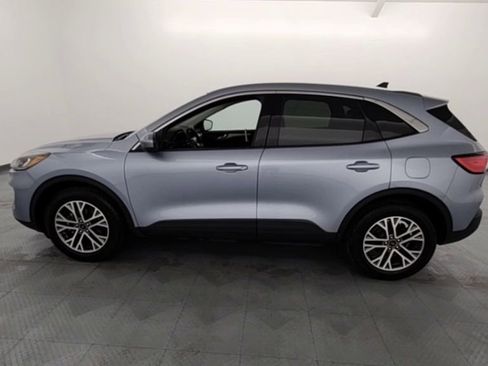 Used 2022 Ford Escape SEL image 4